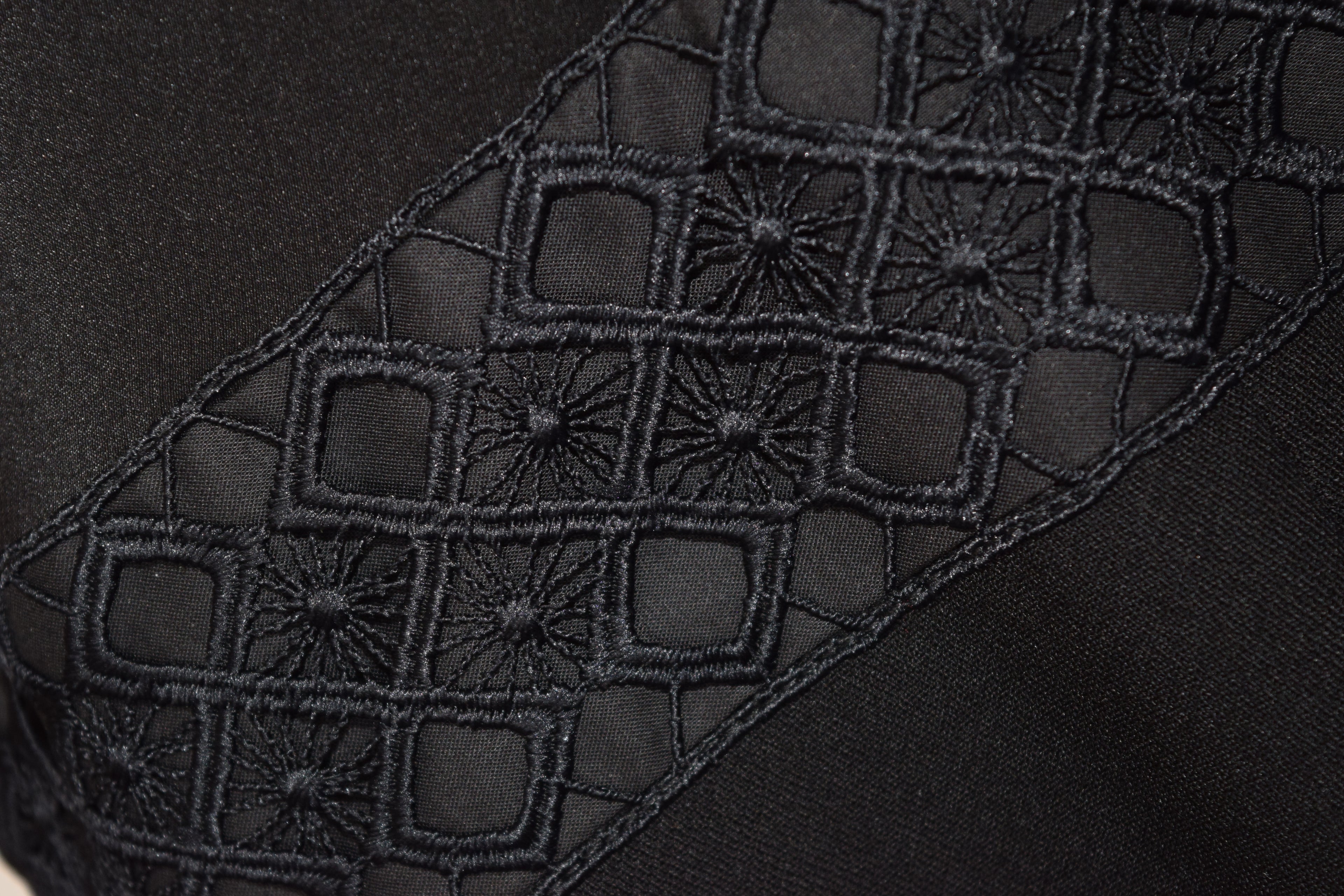 MAJE – Playsuit de seda crepé con encaje